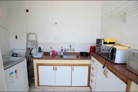 Apartamento à venda com 230m², 4 quartos e 1 vagaÁrea de Serviço