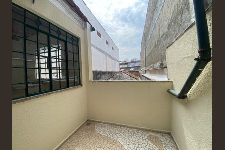 Casa para alugar com 100m², 1 quarto e sem vagaÁrea de Serviço