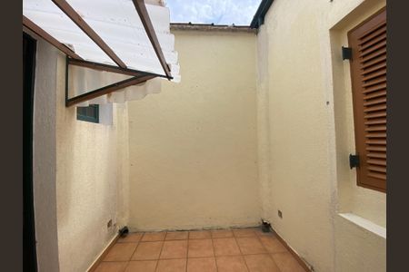 Casa para alugar com 100m², 1 quarto e sem vagaQuintal
