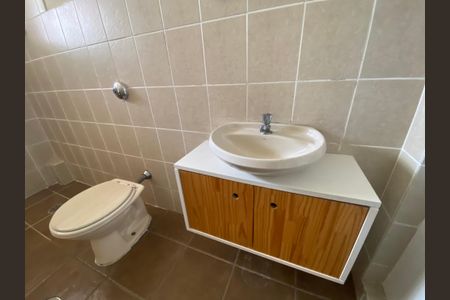 Casa para alugar com 100m², 1 quarto e sem vagaBanheiro