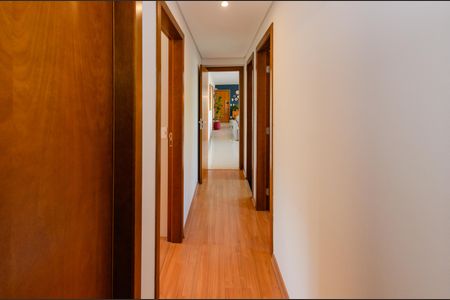 Apartamento à venda com 136m², 4 quartos e 3 vagasCorredor