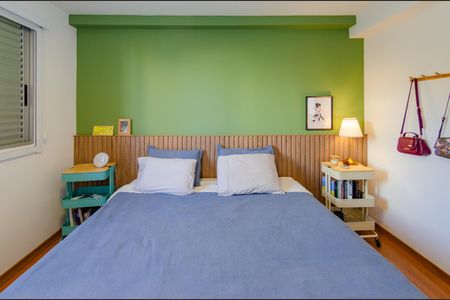 Apartamento à venda com 136m², 4 quartos e 3 vagasSuíte 2