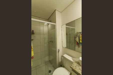 Apartamento à venda com 76m², 3 quartos e 2 vagas Apartamento à venda com 76m², 3 quartos e 2 vagasBanheiro Social