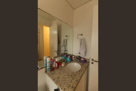 Apartamento à venda com 76m², 3 quartos e 2 vagas Apartamento à venda com 76m², 3 quartos e 2 vagasBanheiro Suíte