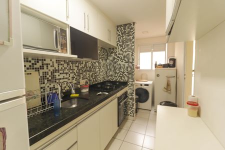 Apartamento à venda com 76m², 3 quartos e 2 vagas Apartamento à venda com 76m², 3 quartos e 2 vagasCozinha