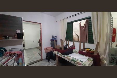 Casa para alugar com 70m², 3 quartos e sem vaga Casa para alugar com 70m², 3 quartos e sem vagaCasa 2 - Sala