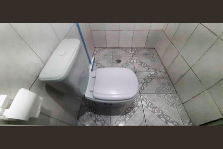 Casa para alugar com 70m², 3 quartos e sem vaga Casa para alugar com 70m², 3 quartos e sem vagaCasa 2 - Banheiro
