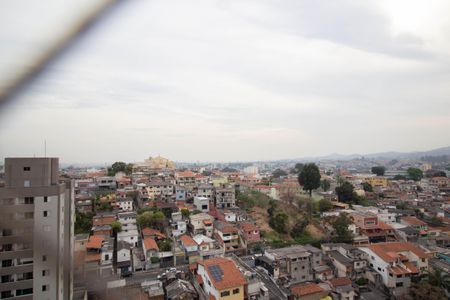 Apartamento à venda com 61m², 2 quartos e 1 vaga Apartamento à venda com 61m², 2 quartos e 1 vagaVista Quarto 2