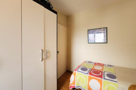 Apartamento à venda com 72m², 3 quartos e 1 vagaQuarto 2