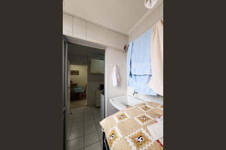 Apartamento à venda com 72m², 3 quartos e 1 vagaÁrea de Serviço
