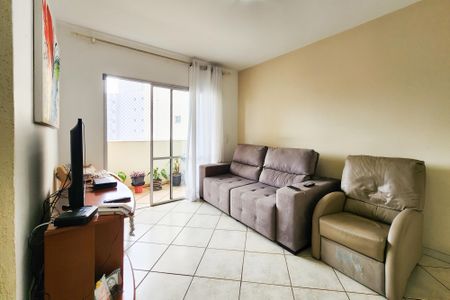 Apartamento à venda com 72m², 3 quartos e 1 vagaSala