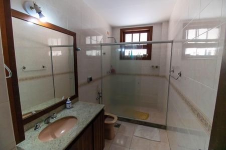 Casa de condomínio para alugar com 350m², 5 quartos e 5 vagasBanheiro Social 2