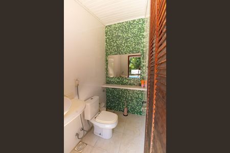 Casa de condomínio para alugar com 350m², 5 quartos e 5 vagasBanheiro Externo