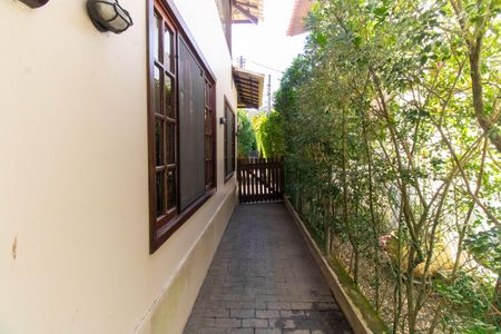 Casa de condomínio para alugar com 350m², 5 quartos e 5 vagasÁrea externa