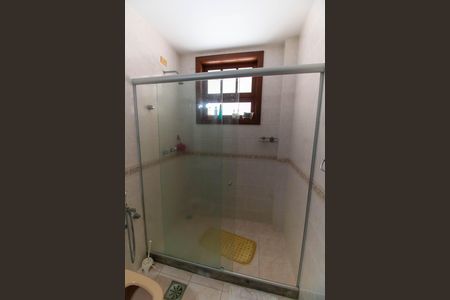 Casa de condomínio para alugar com 350m², 5 quartos e 5 vagasBanheiro Social 2