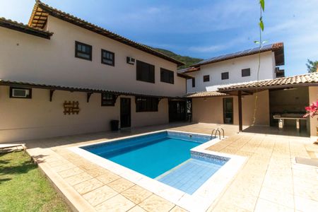 Casa de condomínio para alugar com 350m², 5 quartos e 5 vagasÁrea externa