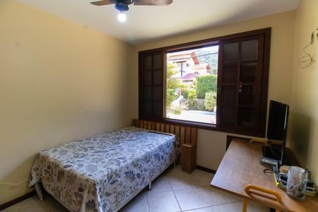 Casa de condomínio para alugar com 350m², 5 quartos e 5 vagasSuíte 2