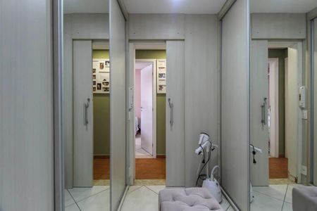 Apartamento à venda com 132m², 3 quartos e 2 vagasCloset da Suíte