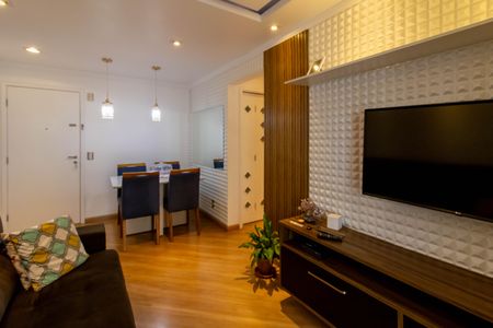 Sala de apartamento para alugar com 2 quartos, 64m² em Vila Augusta, Guarulhos