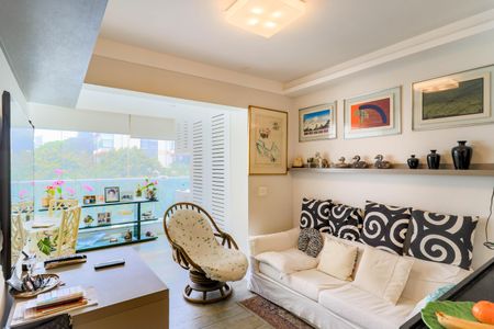 Apartamento para alugar com 58m², 2 quartos e 1 vaga Apartamento para alugar com 58m², 2 quartos e 1 vagaSala