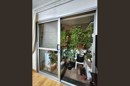 Apartamento para alugar com 66m², 2 quartos e 1 vagaVaranda