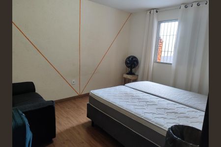 Casa à venda com 5 quartos, 260m² em Vila Brasilio Machado, São Paulo