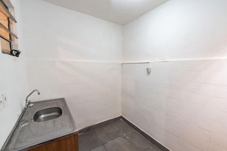 Casa para alugar com 60m², 2 quartos e sem vaga Casa para alugar com 60m², 2 quartos e sem vagaBanheiro