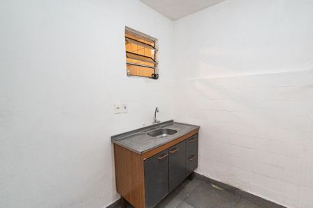 Casa para alugar com 60m², 2 quartos e sem vaga Casa para alugar com 60m², 2 quartos e sem vagaBanheiro