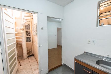Casa para alugar com 60m², 2 quartos e sem vaga Casa para alugar com 60m², 2 quartos e sem vagaBanheiro