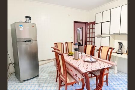 Casa para alugar com 100m², 2 quartos e 1 vaga Casa para alugar com 100m², 2 quartos e 1 vagaCozinha