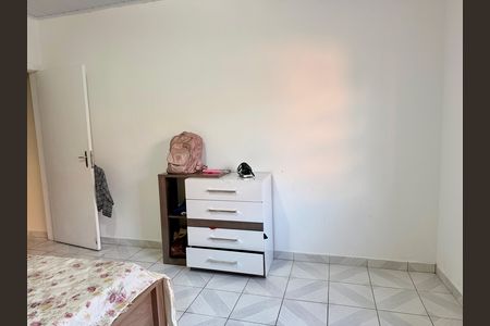 Casa para alugar com 100m², 2 quartos e 1 vaga Casa para alugar com 100m², 2 quartos e 1 vagaQuarto 1