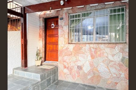 Casa para alugar com 100m², 2 quartos e 1 vaga Casa para alugar com 100m², 2 quartos e 1 vagaGaragem