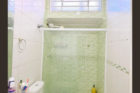 Casa para alugar com 100m², 2 quartos e 1 vaga Casa para alugar com 100m², 2 quartos e 1 vagaBanheiro social 2