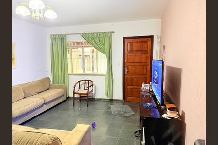 Casa para alugar com 100m², 2 quartos e 1 vaga Casa para alugar com 100m², 2 quartos e 1 vagaSala