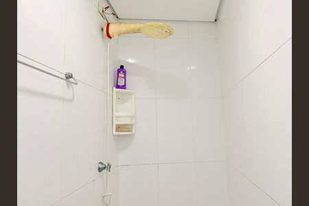 Casa para alugar com 100m², 2 quartos e 1 vaga Casa para alugar com 100m², 2 quartos e 1 vagaBanheiro social