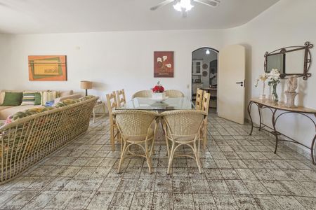 Apartamento para alugar com 144m², 2 quartos e 1 vaga Apartamento para alugar com 144m², 2 quartos e 1 vagaSala