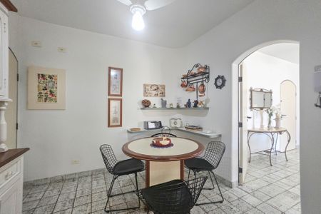 Apartamento para alugar com 144m², 2 quartos e 1 vaga Apartamento para alugar com 144m², 2 quartos e 1 vagaCozinha