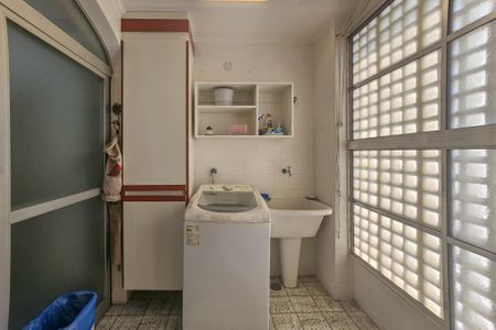 Apartamento para alugar com 144m², 2 quartos e 1 vaga Apartamento para alugar com 144m², 2 quartos e 1 vagaÁrea de serviço