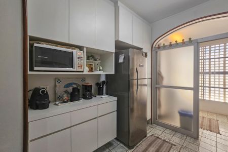 Apartamento para alugar com 144m², 2 quartos e 1 vaga Apartamento para alugar com 144m², 2 quartos e 1 vagaCozinha