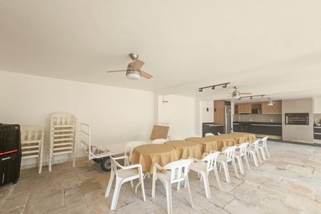 Apartamento para alugar com 144m², 2 quartos e 1 vaga Apartamento para alugar com 144m², 2 quartos e 1 vagaÁrea comum