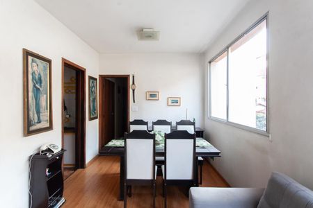 Apartamento à venda com 120m², 3 quartos e 1 vagaSala