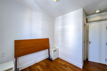 Apartamento à venda com 86m², 3 quartos e 2 vagasSuíte