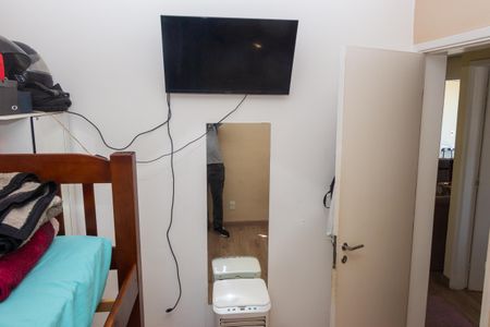 Apartamento à venda com 80m², 3 quartos e 2 vagasQuarto 2