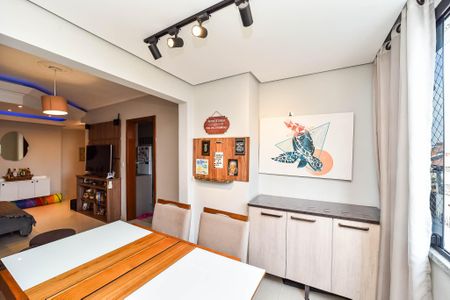 Sala de apartamento à venda com 2 quartos, 73m² em Jardim Itu, Porto Alegre