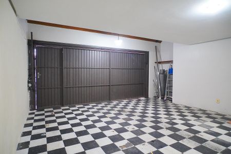 Casa à venda com 260m², 3 quartos e 4 vagasGaragem 