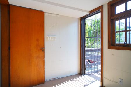 Casa à venda com 260m², 3 quartos e 4 vagasÁrea  de serviço 