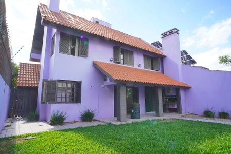 Casa à venda com 260m², 3 quartos e 4 vagasPátio 