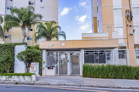 Apartamento à venda com 64m², 3 quartos e 2 vagas Apartamento à venda com 64m², 3 quartos e 2 vagasFachada