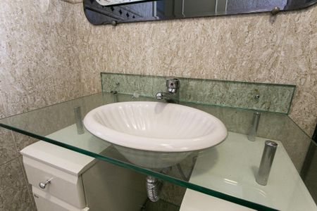 Apartamento à venda com 106m², 3 quartos e 2 vagas Apartamento à venda com 106m², 3 quartos e 2 vagasBanheiro Social