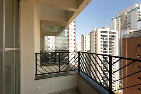 Apartamento à venda com 106m², 3 quartos e 2 vagas Apartamento à venda com 106m², 3 quartos e 2 vagasVaranda da Sala